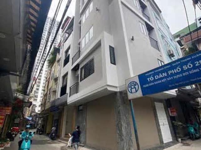 Nhà mặt phố bán tại Hoàn Kiếm, Hà Nội