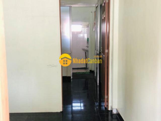 Nhà mặt phố bán