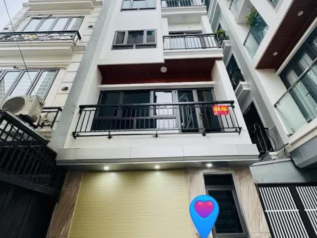 Nhà bán tại Hoàn Kiếm, Hà Nội