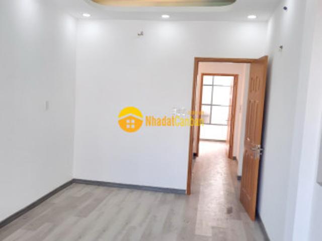 Nhà mặt phố bán