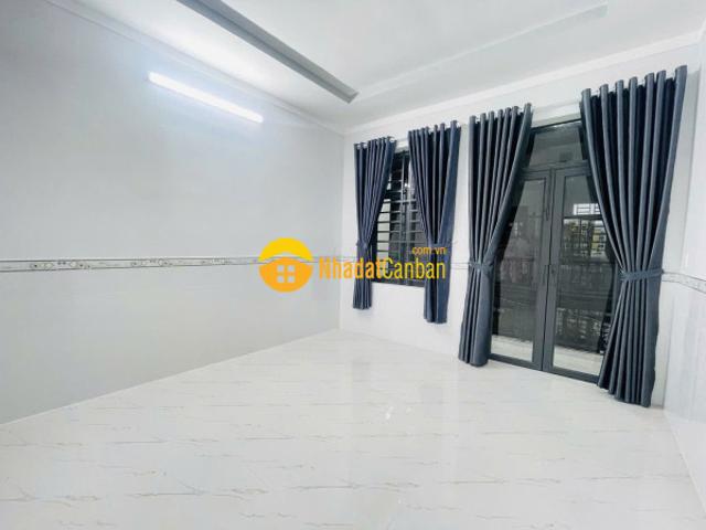 Nhà mặt phố bán