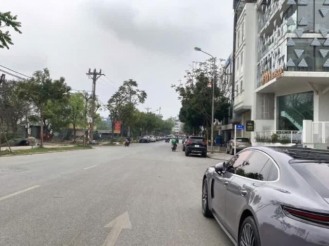 Nhà bán tại Hoàn Kiếm, Hà Nội