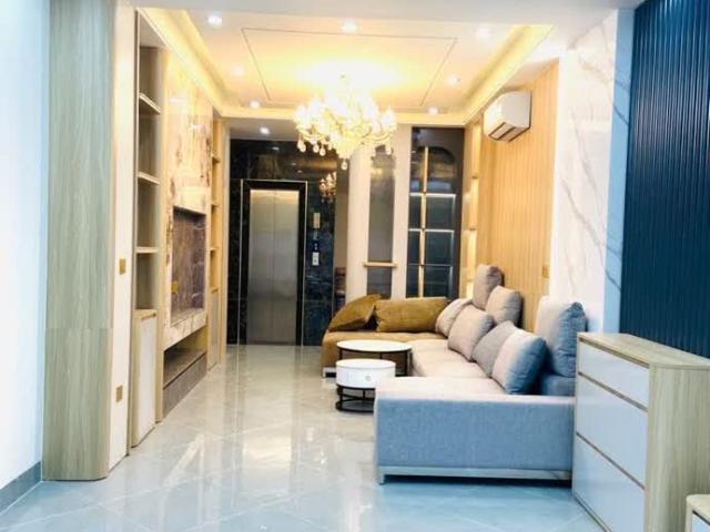 Nhà mặt phố bán tại Hoàn Kiếm, Hà Nội