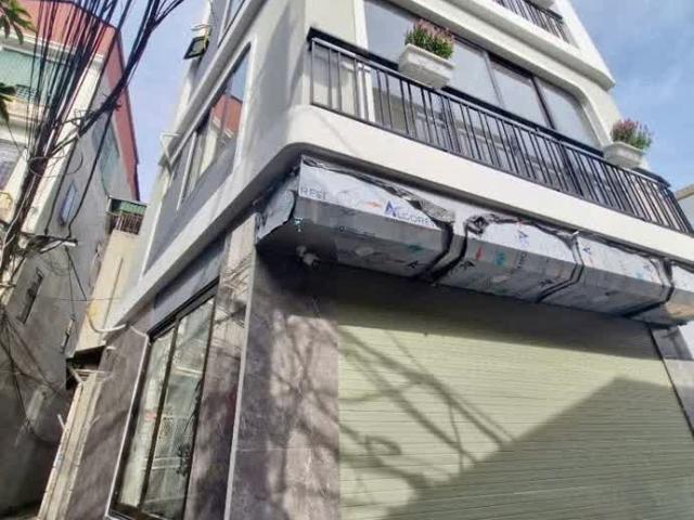 Nhà bán tại Hoàn Kiếm, Hà Nội