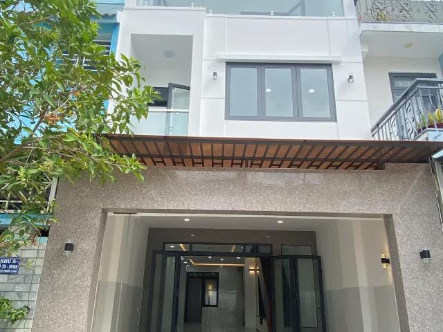 Nhà mặt phố bán tại Gia Lai