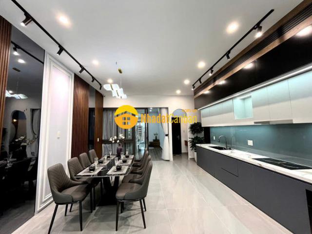 Nhà mặt phố bán
