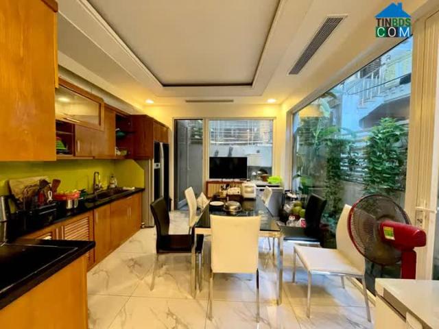 Nhà mặt phố bán tại Hoàn Kiếm, Hà Nội