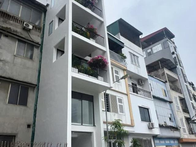 Nhà mặt phố bán tại Hoàn Kiếm, Hà Nội