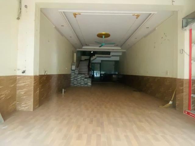 Nhà mặt phố bán
