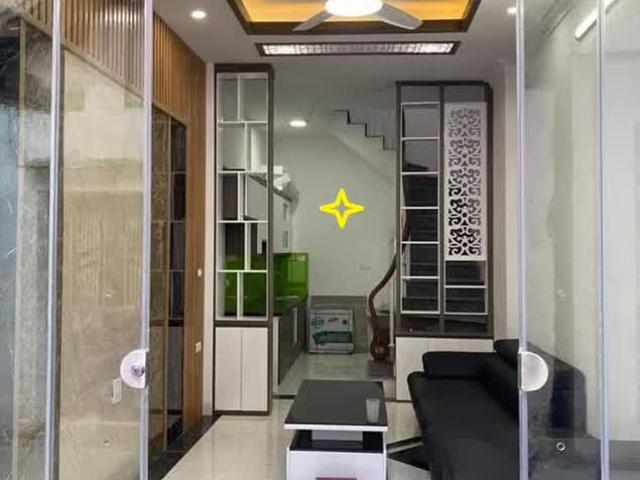Nhà bán tại Hoàn Kiếm, Hà Nội