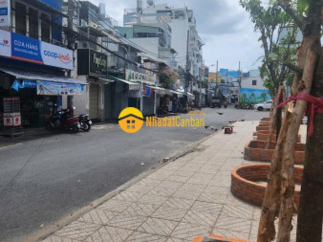 Nhà mặt phố bán