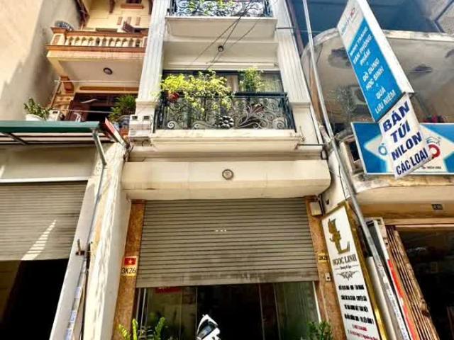 Nhà bán tại Hoàn Kiếm, Hà Nội