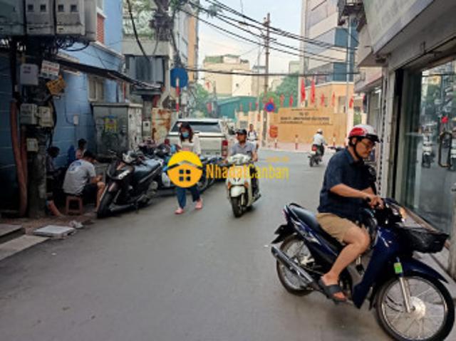 Nhà mặt phố bán