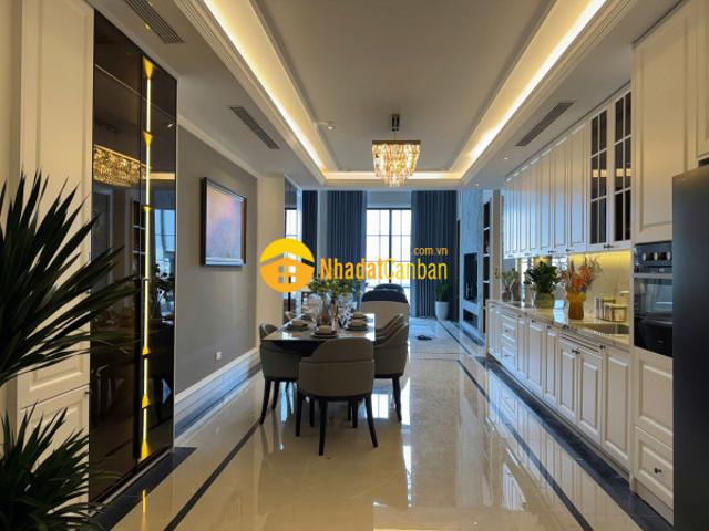 Nhà mặt phố bán