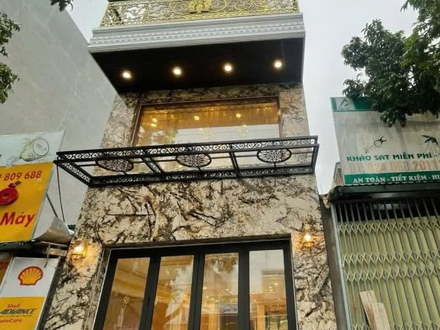 Nhà mặt phố bán tại Hoàn Kiếm, Hà Nội