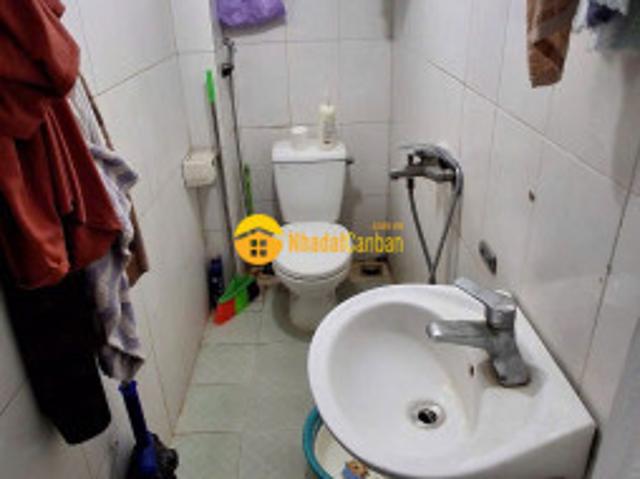 Nhà mặt phố bán