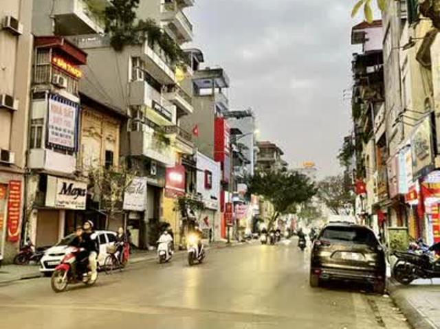 Nhà mặt phố bán tại Hoàn Kiếm, Hà Nội