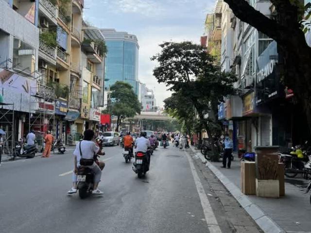 Nhà mặt phố bán tại Hoàn Kiếm, Hà Nội
