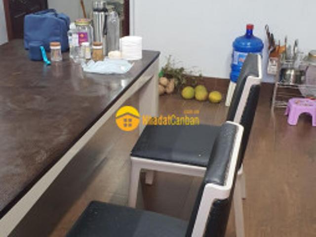 Nhà mặt phố bán