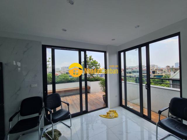 Nhà mặt phố bán