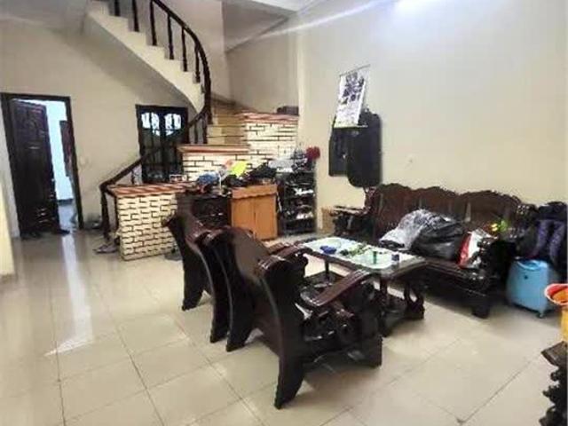 Nhà mặt phố bán tại Hoàn Kiếm, Hà Nội