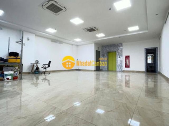 Nhà mặt phố bán