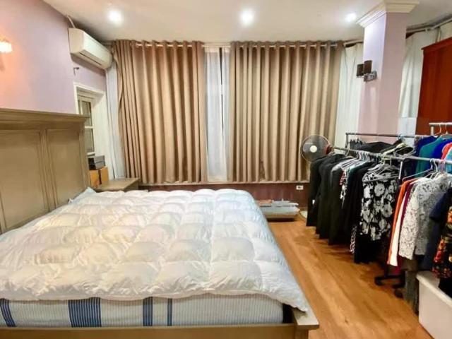 Nhà mặt phố bán tại Hoàn Kiếm, Hà Nội