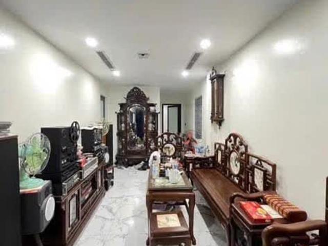 Nhà mặt phố bán tại Hoàn Kiếm, Hà Nội