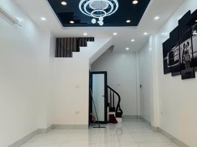 Nhà mặt phố bán tại Hoàn Kiếm, Hà Nội