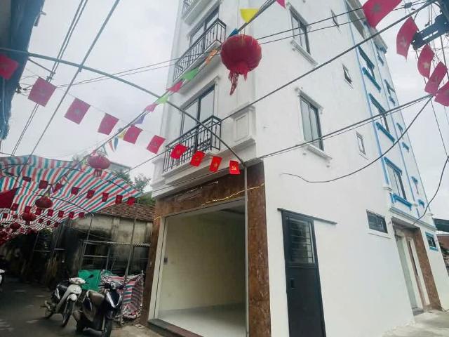 Nhà mặt phố bán tại Hoàn Kiếm, Hà Nội