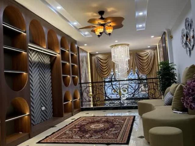 Nhà mặt phố bán tại Hoàn Kiếm, Hà Nội
