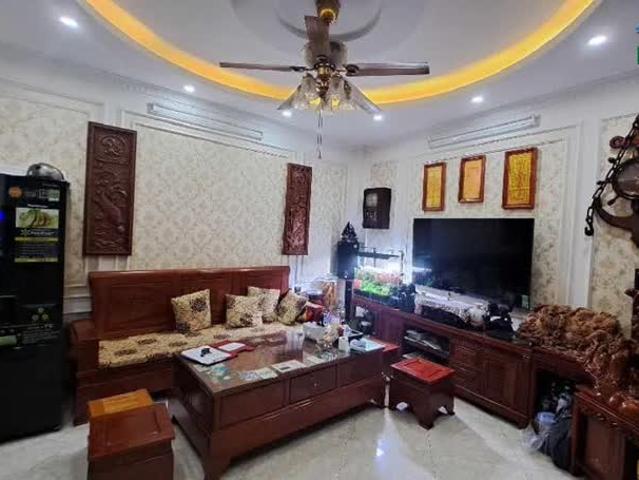 Nhà mặt phố bán tại Hoàn Kiếm, Hà Nội