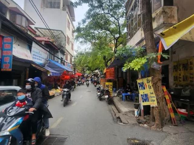 Nhà mặt phố bán tại Hoàn Kiếm, Hà Nội