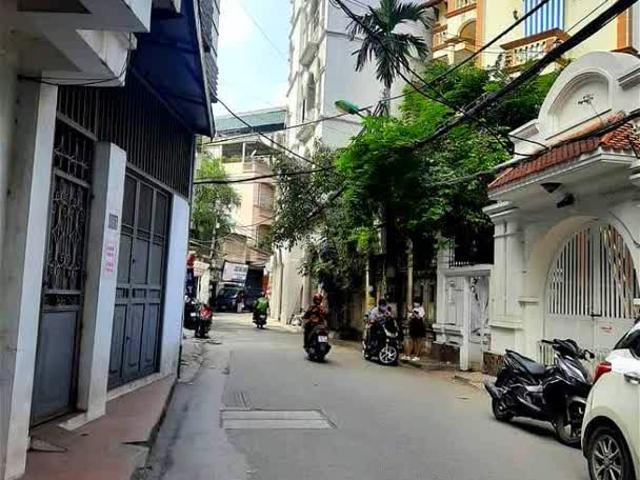 Nhà mặt phố bán tại Hoàn Kiếm, Hà Nội