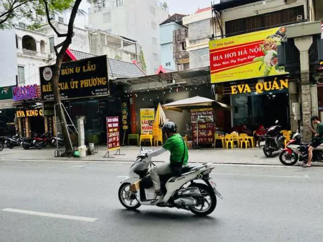 Nhà mặt phố bán tại Hoàn Kiếm, Hà Nội