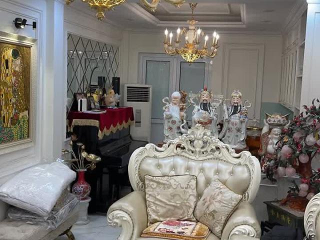 Nhà mặt phố bán tại Hoàn Kiếm, Hà Nội