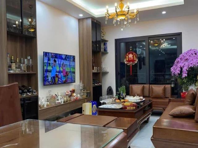 Nhà mặt phố bán tại Hoàn Kiếm, Hà Nội