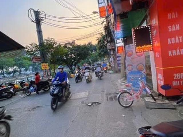 Nhà mặt phố bán tại Hoàn Kiếm, Hà Nội