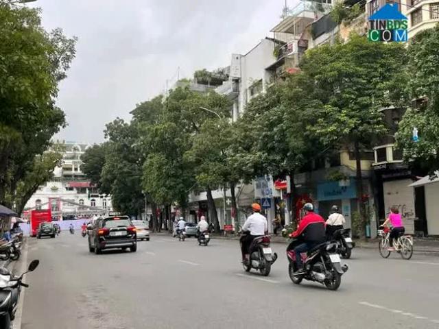 Nhà mặt phố bán tại Hoàn Kiếm, Hà Nội