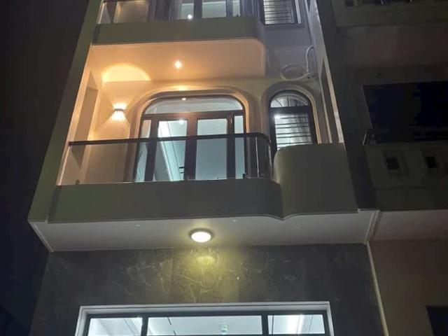 Nhà mặt phố bán tại Trần Hưng Đạo, Thành phố Hải Phòng