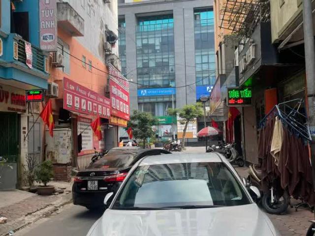 Biệt Thự bán tại Hoàn Kiếm, Hà Nội