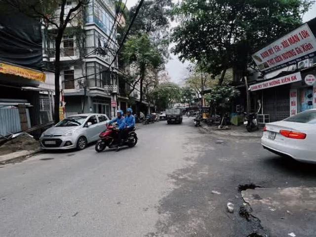Nhà mặt phố bán tại Hoàn Kiếm, Hà Nội