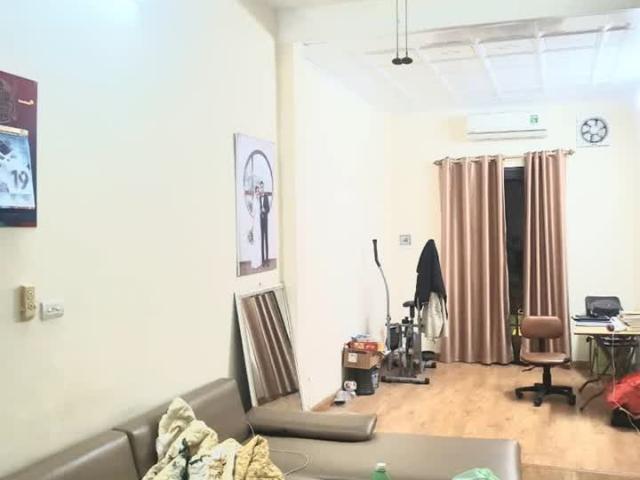 Nhà mặt phố bán tại Hoàn Kiếm, Hà Nội