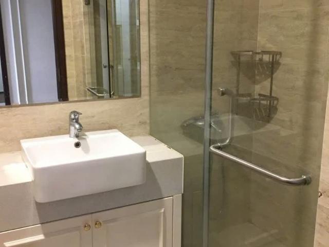 Nhà mặt phố bán tại Hoàn Kiếm, Hà Nội