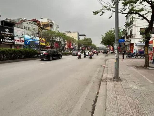 Nhà mặt phố bán tại Hoàn Kiếm, Hà Nội