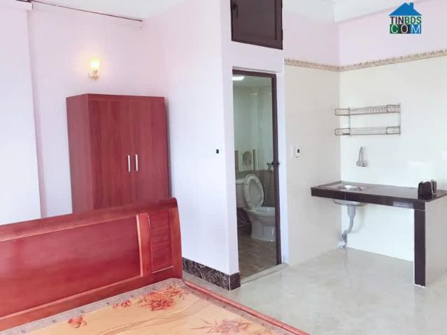 Nhà mặt phố bán