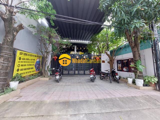 Nhà mặt phố bán