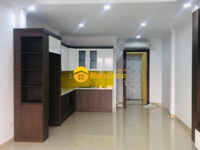 Nhà mặt phố bán