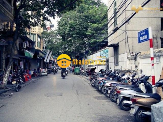 Nhà mặt phố bán