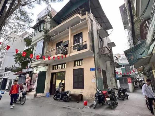 Nhà mặt phố bán tại Hoàn Kiếm, Hà Nội